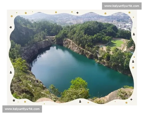 南疆绿茵星火燃